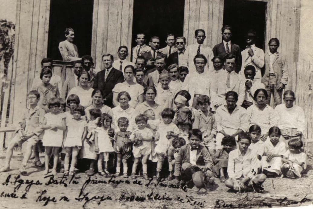 A primeira pessoa a entrar para o rol de mebros da igreja através de ...