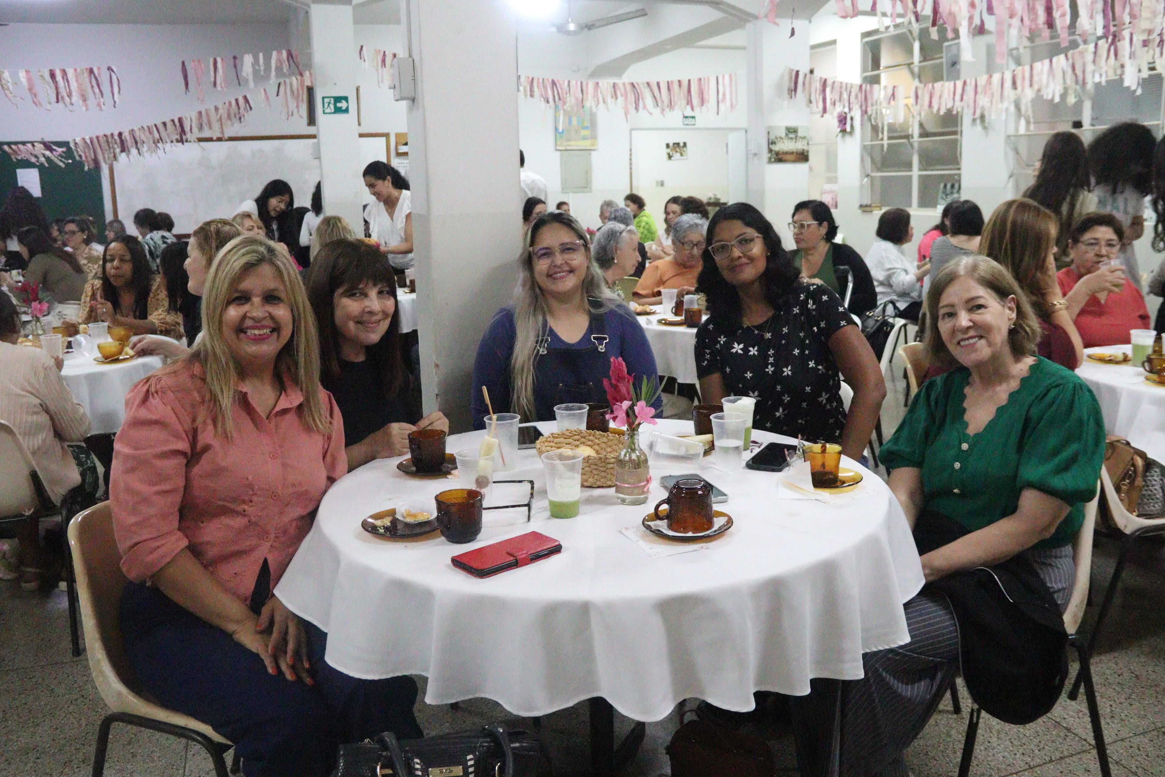 Chá Das Mães 3